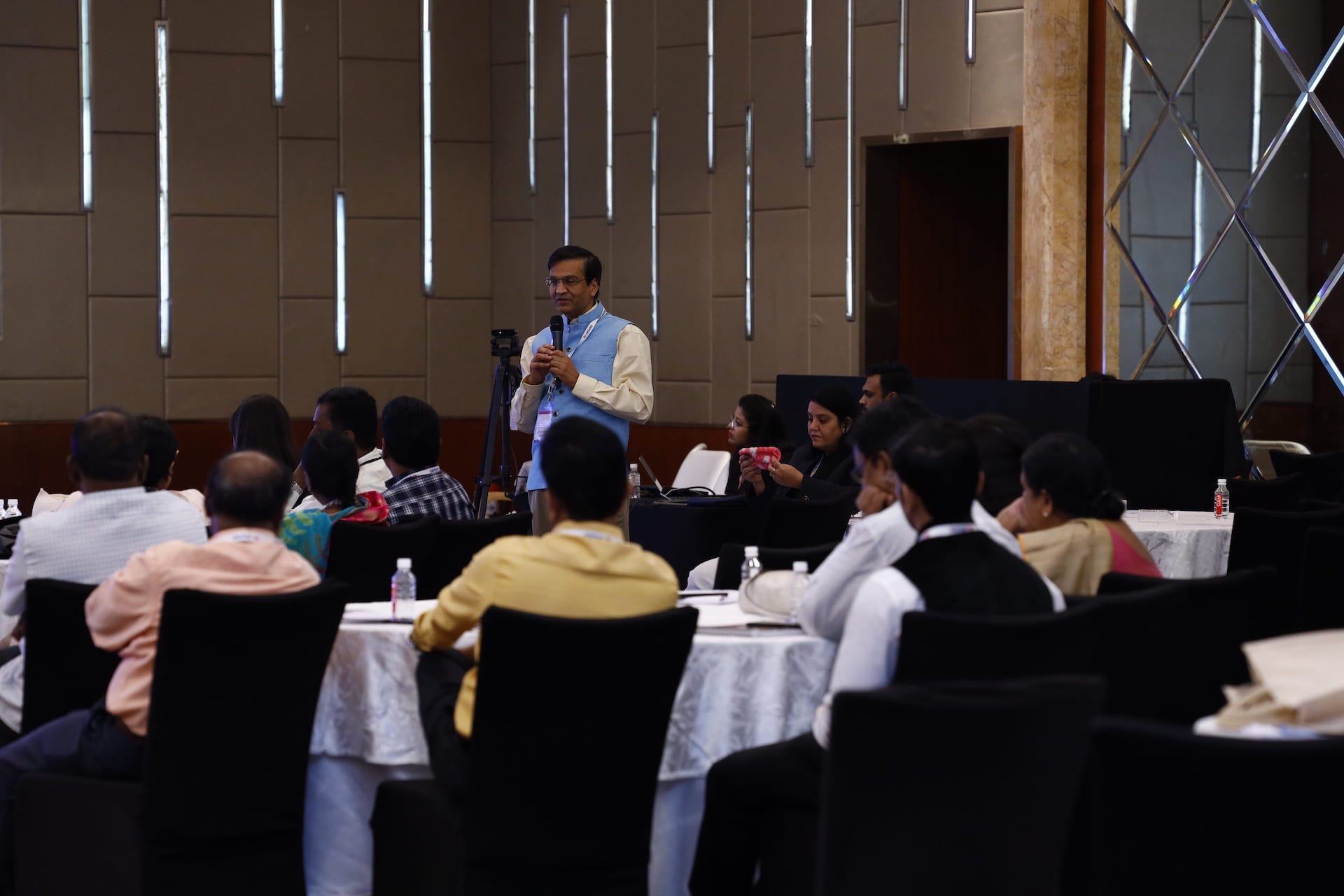 iDEFEAT TB Project – In-person Meeting with District TB Officers at Sheraton Grand Bangalore Hotel, India #tbfreeindia